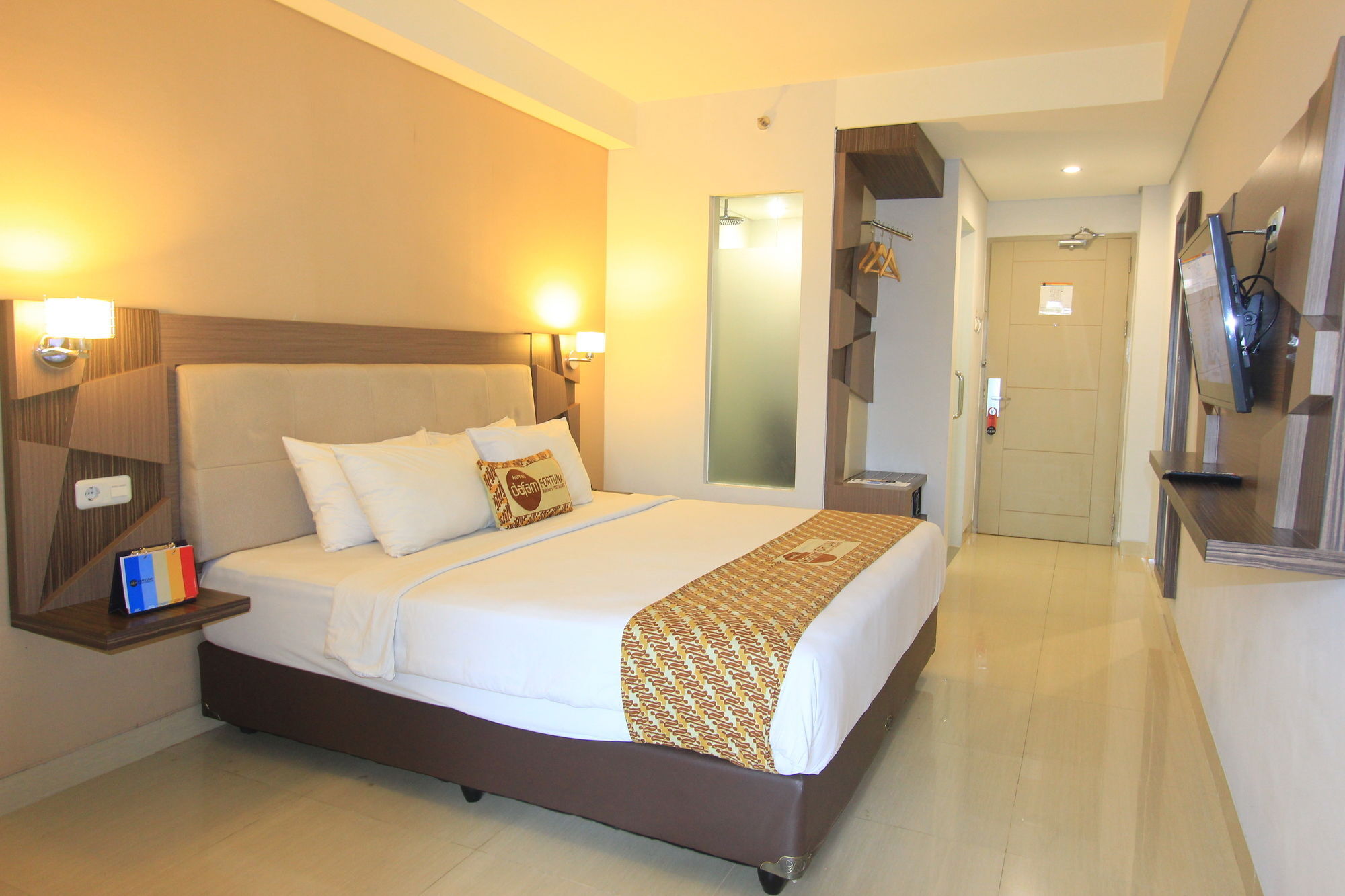 Hotel Fortunagrande Malioboro Yogyakarta Exterior photo